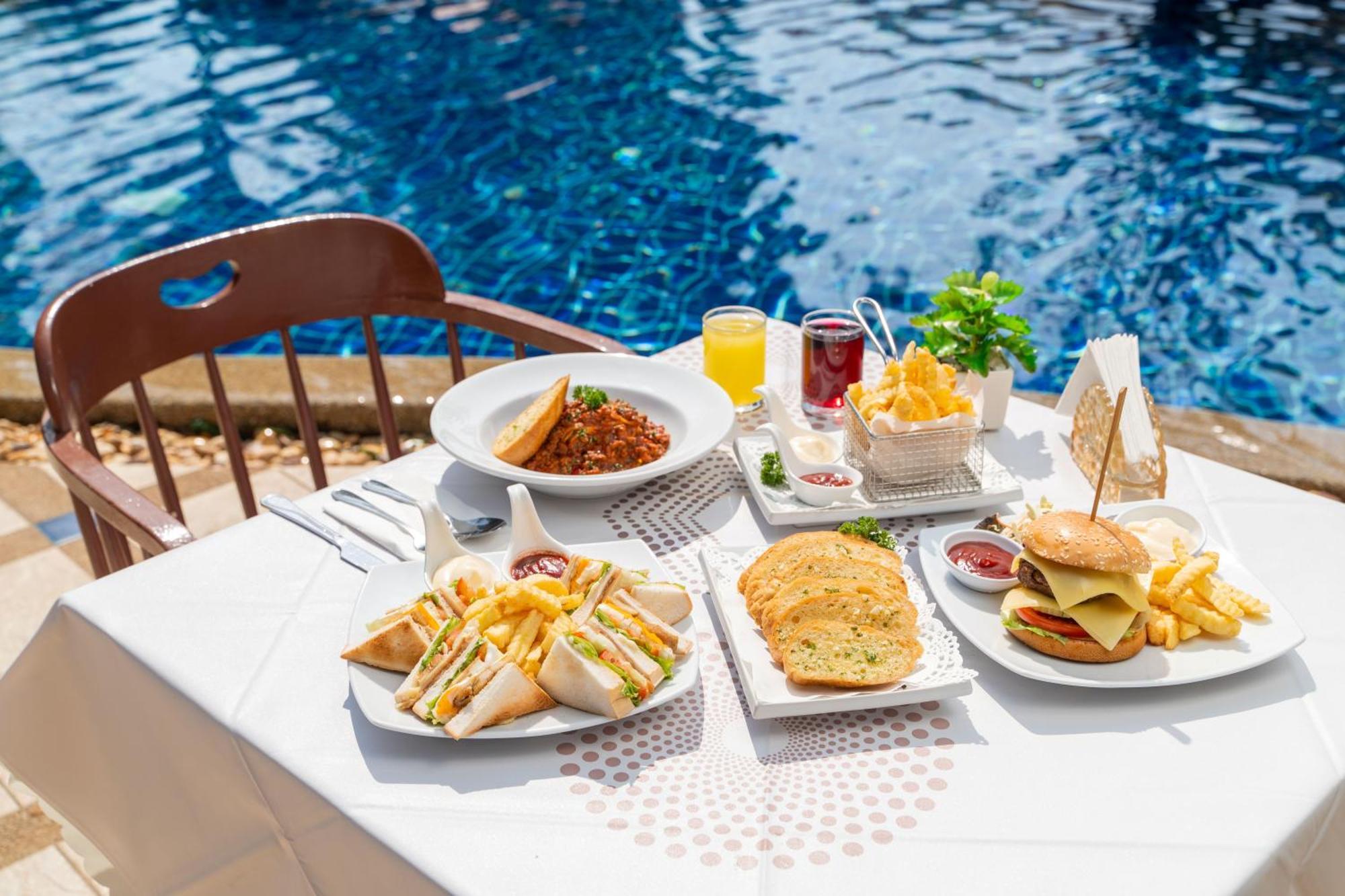 Phuket Leelavadee Hua Ting Resort Patong Luaran gambar