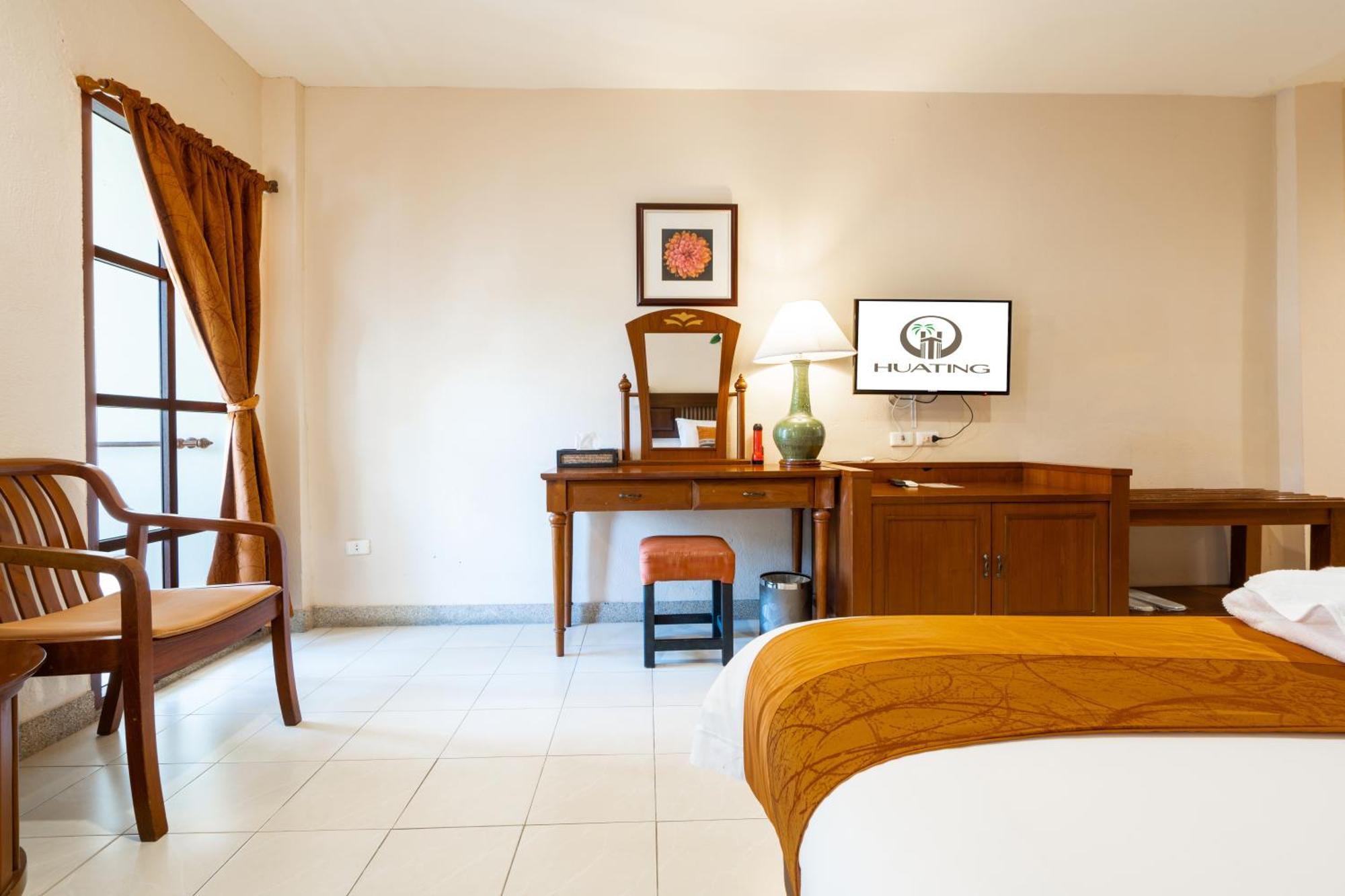 Phuket Leelavadee Hua Ting Resort Patong Luaran gambar