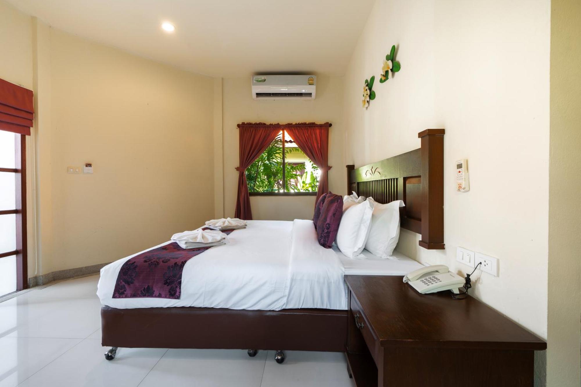 Phuket Leelavadee Hua Ting Resort Patong Luaran gambar